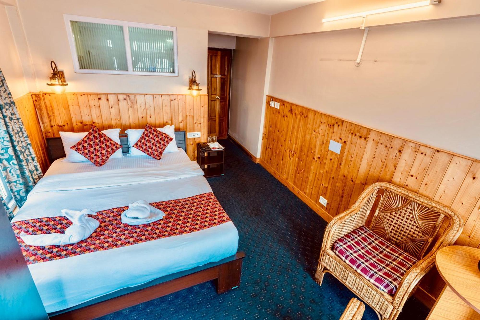 Himalayan Gorkha Retreat II Free Parking Hotell Darjeeling  Exteriör bild