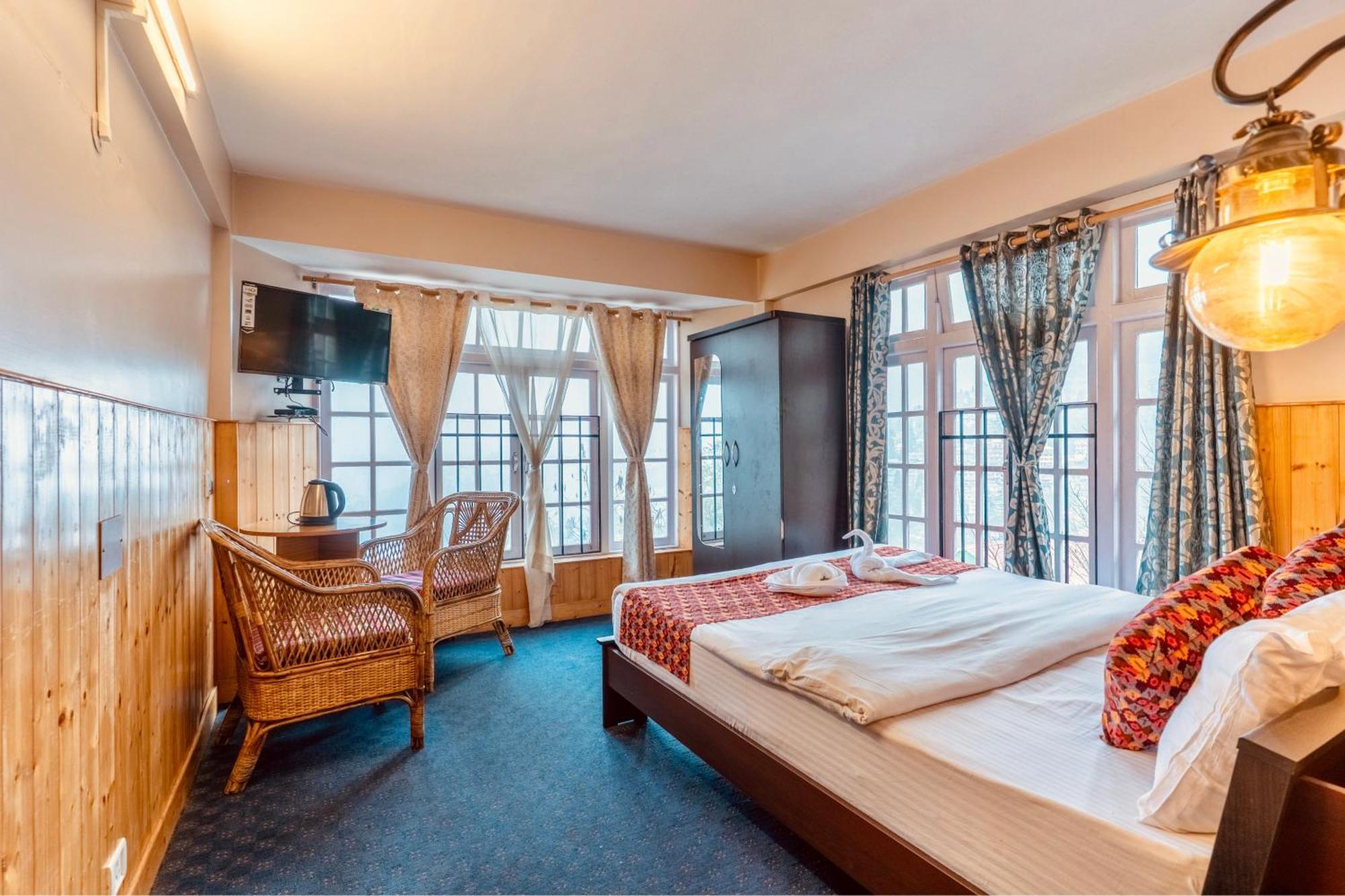 Himalayan Gorkha Retreat II Free Parking Hotell Darjeeling  Exteriör bild